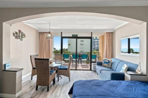 Winter Rates! Relaxing Oceanview suite with full kitchen in 306